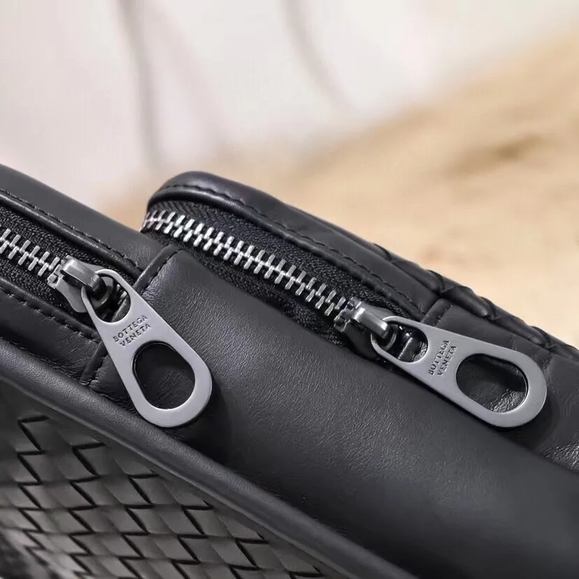 All categories 💚 Top version men’s bags 💚 BV 2024 new BV chest bag